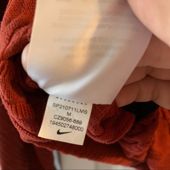 Men’s Nike Trail Dri-Fit Red/Orange Long Sleeve Shirt M - Picture 9 of 12